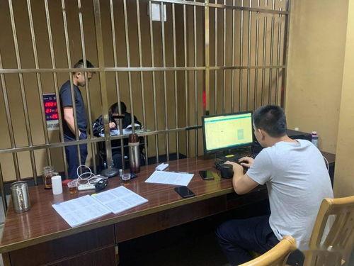 天津爆料小哥 被抓视频,天津爆料小哥被抓事件回顾 第3张 天津爆料小哥 被抓视频,天津爆料小哥被抓事件回顾 第3张